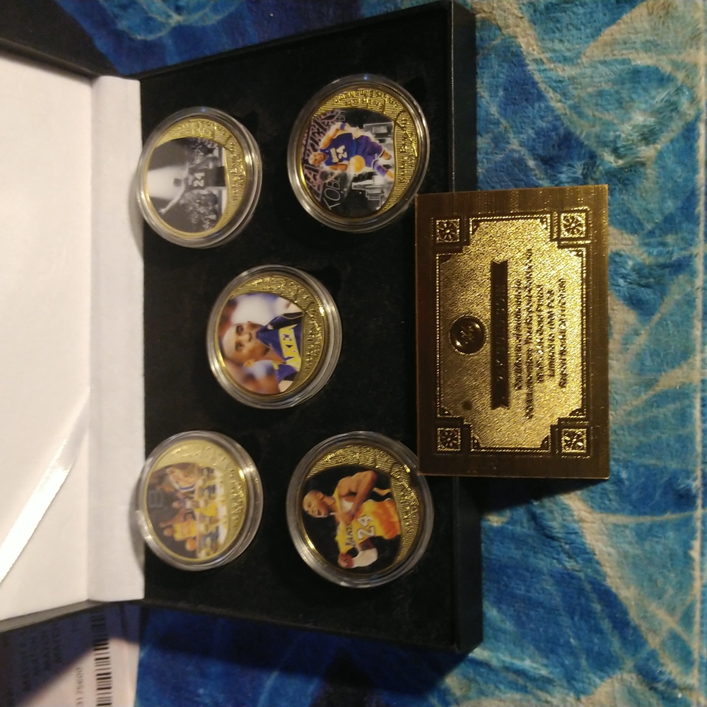 Kobe Bryant 5 coin commemorative collector set
